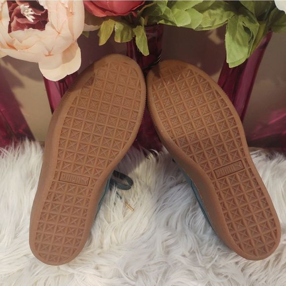 PUMA | NEVER WORN DUSTY TEAL & GOLD PLATFORM SNEAKERS - Picture 7 of 7